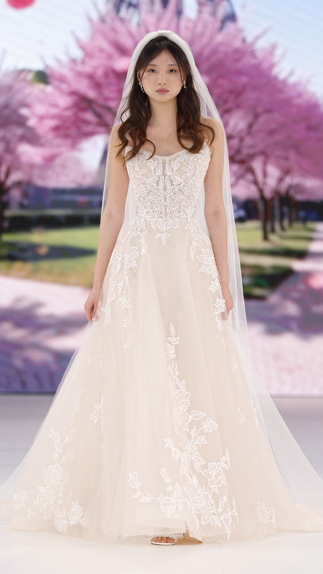 Lace wedding dress by Randy Fenoli on the Barcelona Bridal Fashion Week runway